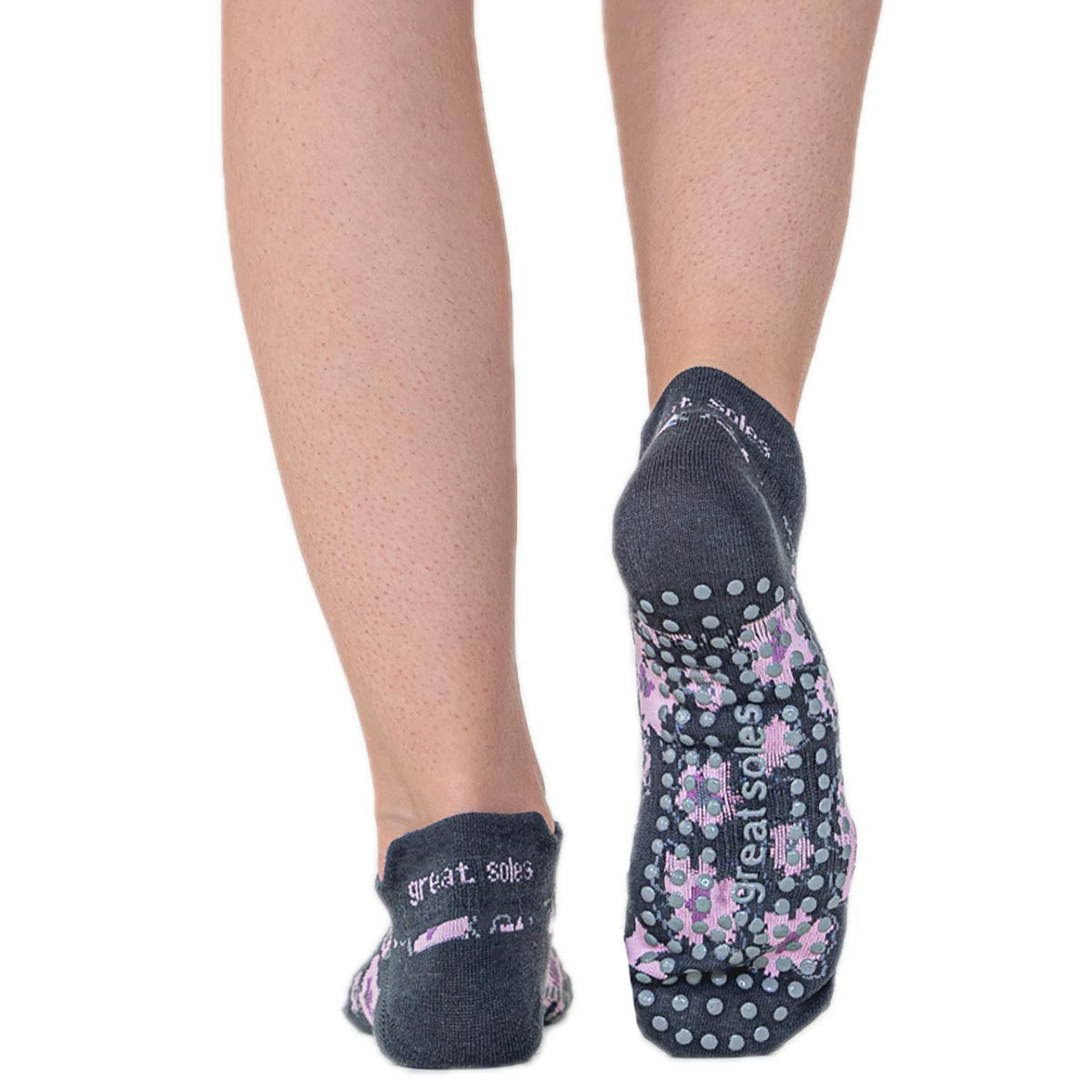 Low Rise Half Toe Grip Socks - Dyed-Stripe (Barre / Pilates)