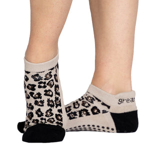 Maddie Sheer Grip Socks  Anthropologie Singapore - Women's